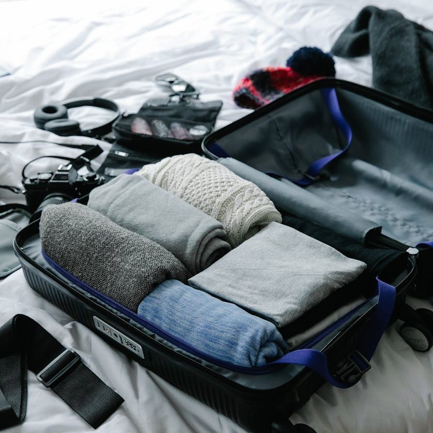 Pack Like a Pro: 5 Essential Items for a Hassle-Free Weekend&nbsp;Getaway